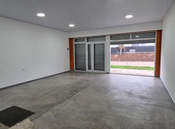 Local comercial · 54m² · Hermoso y Moderno Local Comercial en Batan.