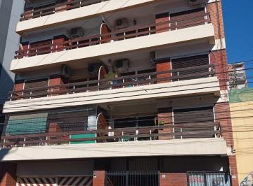 Departamento · 65m² · Depto. 3 Ambientes en San Martín Centro