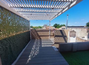 PH · 80m² · 4 Ambientes · PH en Jose León Suarez