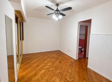 Departamento de 3 ambientes, Palermo · Departamento 3 Amb con Patio Apto Profesional