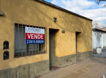 Terreno , Godoy Cruz · Casa de Abobe a Demoler en Excelente Ubicación. a m de La 5ta. Sección.