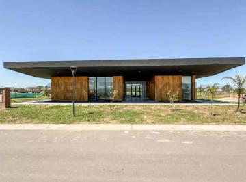 Terreno · 580m² · Lote Interno en Venta en Village Plaza | Excelente Ubicación