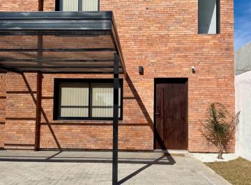 PH · 90m² · 4 Ambientes · 1 Cochera · Se Vende Hermoso Duplex a Estrenar - Quebradas de Manantiales