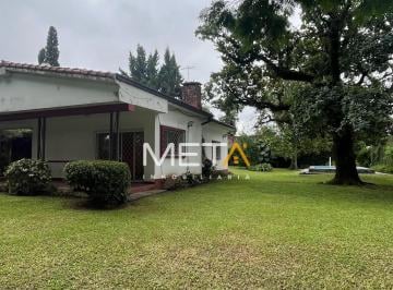 Casa de 6 ambientes, Yerba Buena · Casa en Venta Diego de Villaroel 400 Yerba Buena a 2 Cuadras de Av Aconquija 400