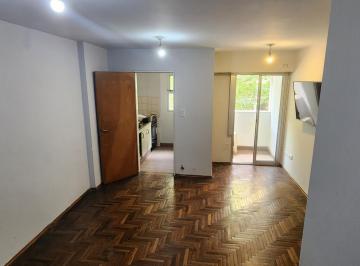 Departamento · 56m² · 2 Dormitorios · Departamento en Venta - Dos Dorm. Sobre Calle Obispo Salguero Casi San Lorenzo