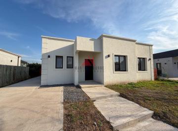 Casa · 148m² · 4 Ambientes · 1 Cochera · Casa en Venta en San Pablo, Pilar, G. B. a. Zona Norte