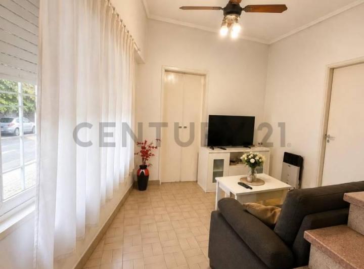 PH · 107m² · 4 Ambientes · 1 Cochera