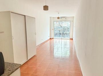 Departamento de 1 ambiente, Balvanera · Excelente Monoambiente Al Frente con Balcón. 8x3. a Pocas Cuadras Av Jujuy.
