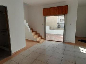 PH · 56m² · 3 Ambientes · PH de 3 Ambientes en Tablada