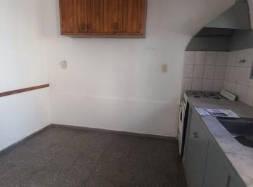 Departamento · 67m² · 4 Ambientes · 1 Cochera · Alquiler Depto 2 Dorm. C/cochera