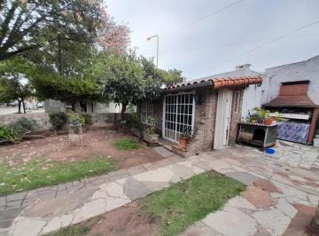 Casa · 88m² · 4 Ambientes · 1 Cochera · Casa de 4 Ambientes en Tablada