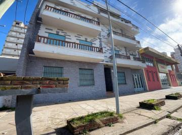 Departamento de 2 ambientes, Santa Teresita · Departamento Frente Al Mar