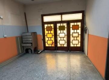 Local comercial · 4 Ambientes · Local en La Plata