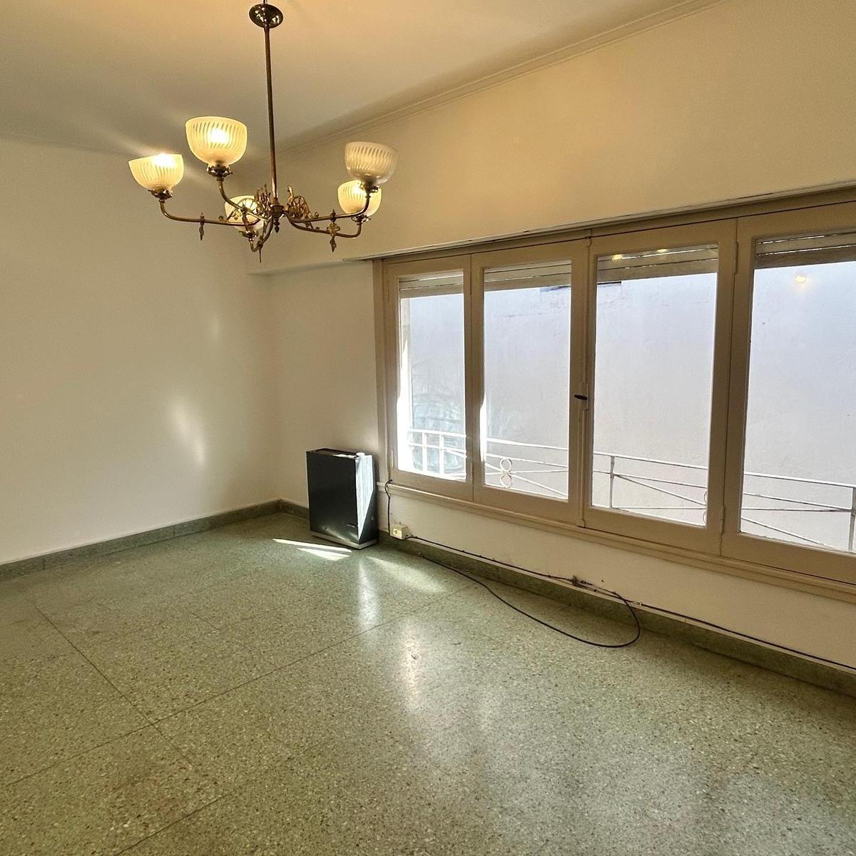 Departamento 3 ambientes en alquiler zona Plaza Mitre