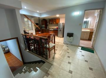 PH · 65m² · 5 Ambientes · Interno de Dos Dorm. Sobre Bv Pellegrini