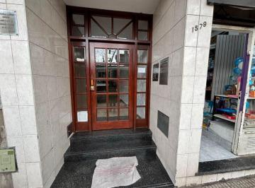 Departamento de 2 ambientes, Boedo · 2amb 35 m Parquet Vestidor Cocina Comedor Av Boedo y Av Garay