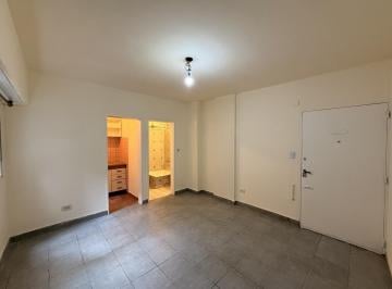 Departamento · 25m² · 1 Ambiente · Departamento Monoambiente en Venta en Parque Chacabuco con Cocina Separada