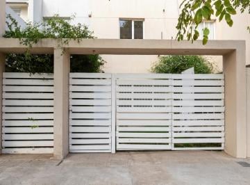 Departamento · 76m² · 3 Ambientes - lukas rv · Dúplex de 3 Ambientes con Patio y Estacionamiento