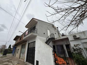 Departamento de 3 ambientes, Berazategui · Depto en Alquiler en Berazategui 2 1/2 Amb en Primer Piso.