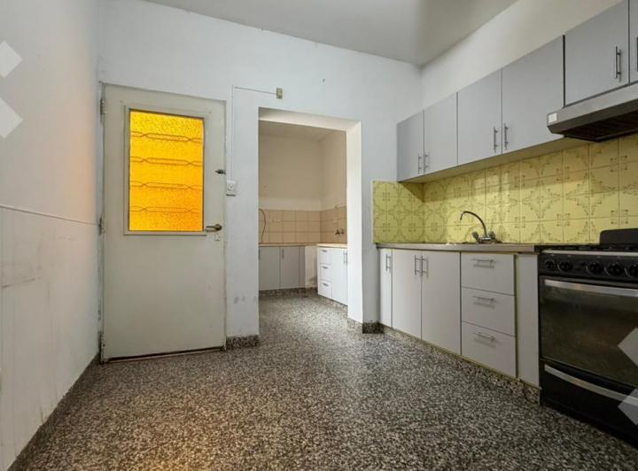 Casa · 199m² · 3 Dormitorios · 2 Cocheras