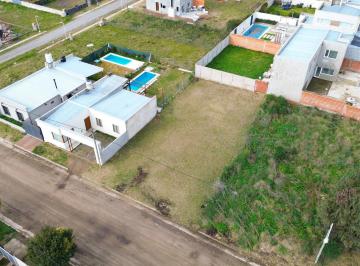 Terreno , Tandil · Lote en Venta con Todos Los Servicios - Tandil