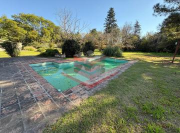 Casa · 2510m² · 5 Dormitorios · Casas en Venta en Centro de Bialet Massé de 10.000 m² con Pileta a 100 m del Río
