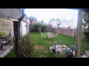 Casa · 113m² · 4 Ambientes · Casa en Venta en Boulogne de 4 Amb Gran Fondo