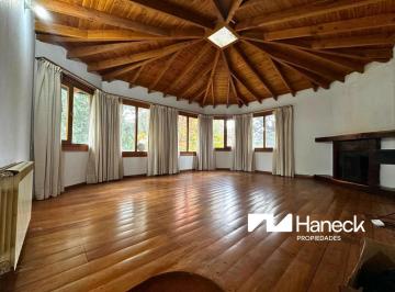 Casa · 193m² · 6 Ambientes · Casa en Jardín Botánico