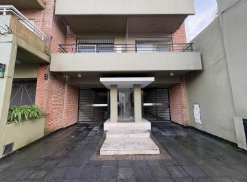 Departamento · 32m² · 1 Ambiente · Departamento en Alquiler de 1 Ambiente a m de La Estacion Adrogue