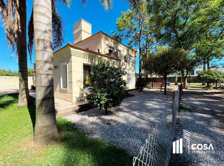 Local comercial · 972m² · 8 Ambientes