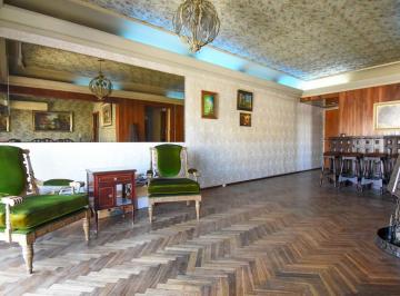 Departamento · 87m² · 4 Ambientes · Venta – Departamento de 4 Ambientes con Dependencia en Floresta