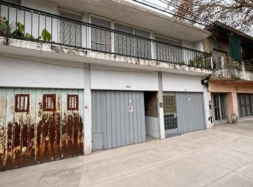 Depósito · 121m² · 2 Ambientes · Depósito en Alquiler con Ingreso Vehicular y Entrepiso – Arroyito