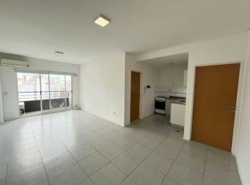 Departamento · 40m² · 2 Ambientes · Dos Ambientes Luminoso con Balcon - Almagro Norte