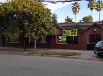 Local comercial · 300m² · 10 Ambientes · 15 Cocheras · Importante Propiedad en Alquiler Para Destino Comercial en Moreno Centro - 6 Baños - Oficinas - Play
