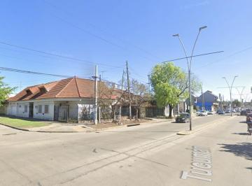 Casa · 237m² · 4 Ambientes · En Venta | Ideal Inversores - Excelente Esquina en Av Victorica de 237 m² - Moreno Centro - Zona Com