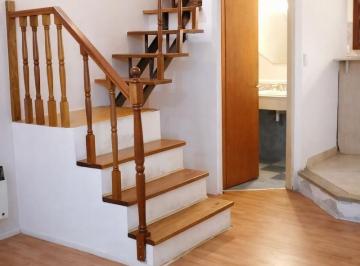Casa · 89m² · 4 Ambientes · 1 Cochera · Venta de Triplex 4 Ambientes C/cochera - San Miguel - Apto P/credito Bancario