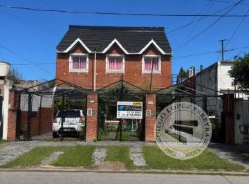 PH · 51m² · 2 Ambientes · 1 Cochera · Excelente PH 2 Ambientes en Planta Alta