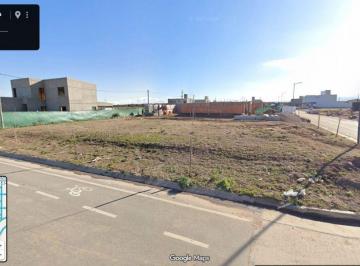 Terreno , Córdoba · Lote Esquina con Doble Frente - Total 800 m - Pleno Docta - Ideal Para Emprendimiento Comercial