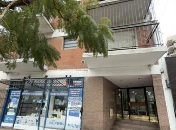 Departamento de 1 ambiente, Balvanera · Monoambiente Reciclado a Nuevo con Patio Recoleta
