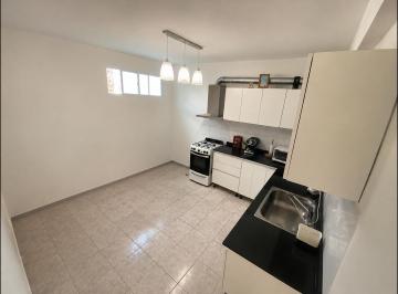 PH · 64m² · 4 Ambientes · PH en Villa Maipú