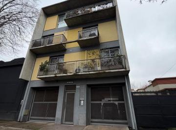 Departamento · 42m² · 2 Ambientes · 1 Cochera · Departamento 2 Ambientes con Cochera Descubierta en Alquiler - Quilmes Oeste