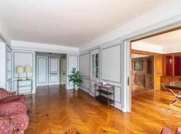 Departamento · 143m² · 5 Ambientes · 1 Cochera · Departamento con Terraza