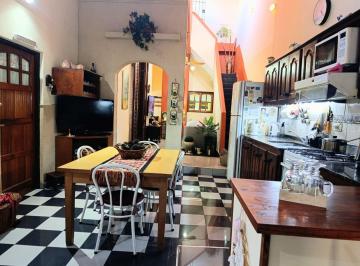 Casa · 182m² · 4 Ambientes · 2 Cocheras · Oportunidad Venta Casa V. Lugano 4 Ambientes Cocher