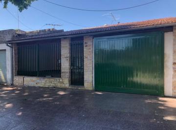 Casa · 100m² · 4 Ambientes · 1 Cochera · Casa - Muñiz
