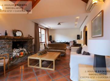Casa · 600m² · 10 Ambientes · 6 Cocheras · Casa en El Palomar