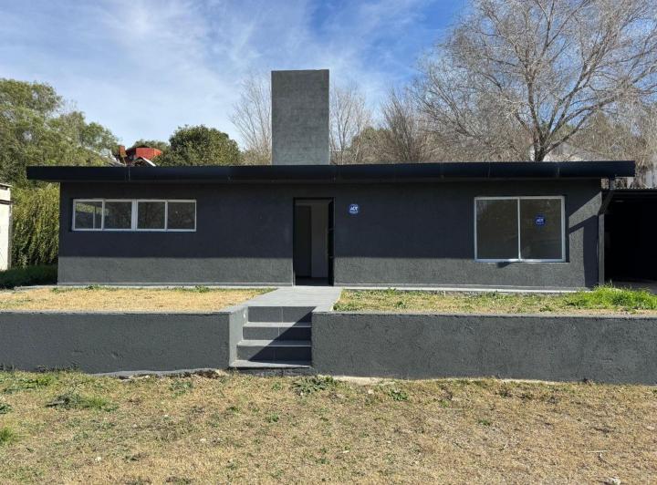 Casa · 123m² · 4 Ambientes · 1 Cochera