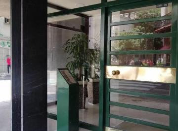 Departamento de 2 ambientes, Almagro · Venta Depto 2 Amb H. Yrigoyen 2600 Balvanera
