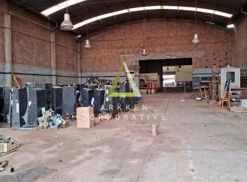 Bodega-Galpón · 1600m² · Galpón en Alquiler en Hurlingham
