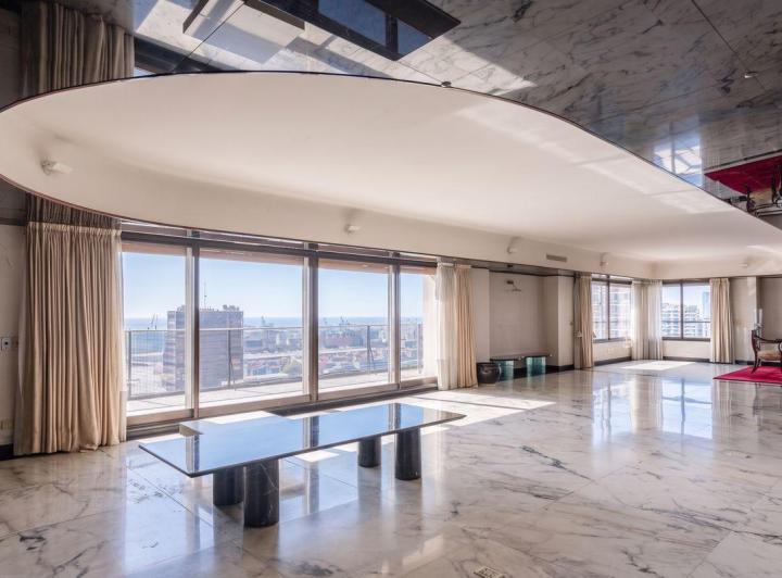 Departamento · 617m² · 5 Ambientes · 8 Cocheras