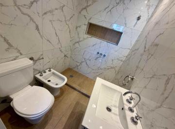 PH · 70m² · 2 Ambientes · Alquiler PH Patio y Terraza Florida Oeste